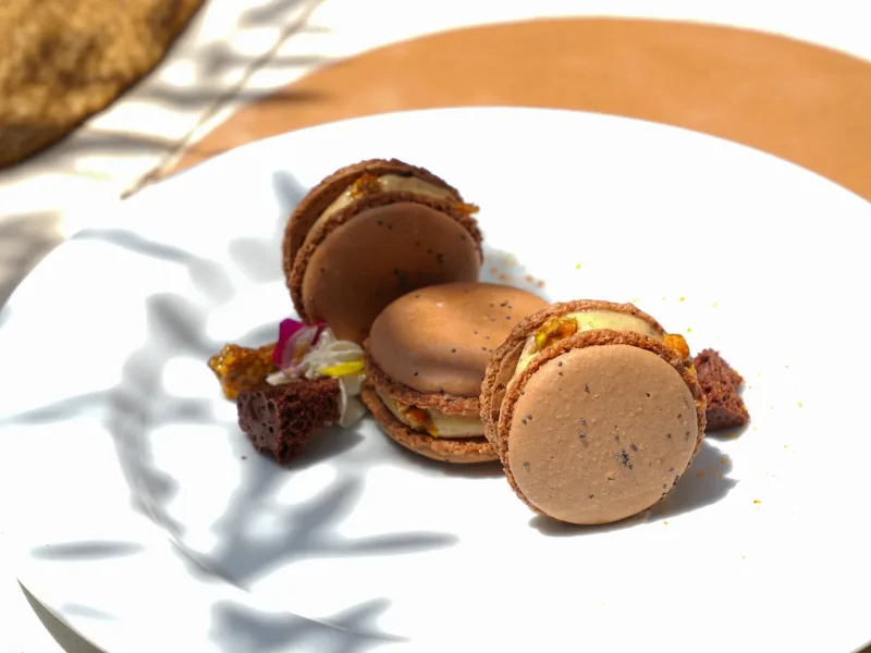 Macarons amlou dressés à La Coupole Essaouira Beach